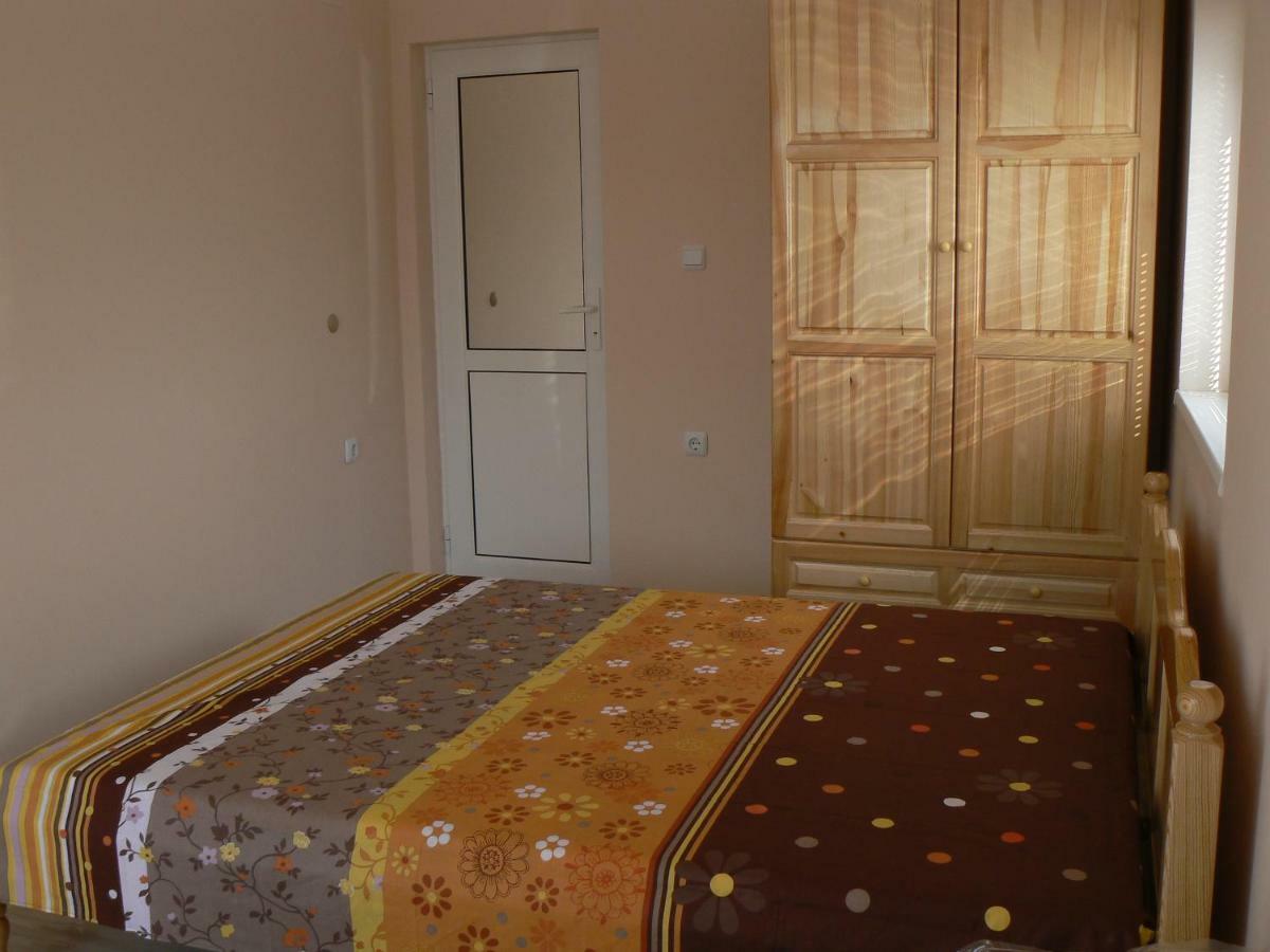 Hotel Вила Борко Krapets  Esterno foto